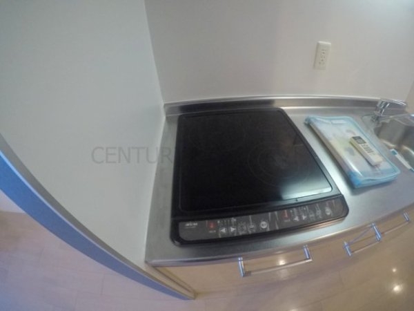 セレニテ江坂四番館