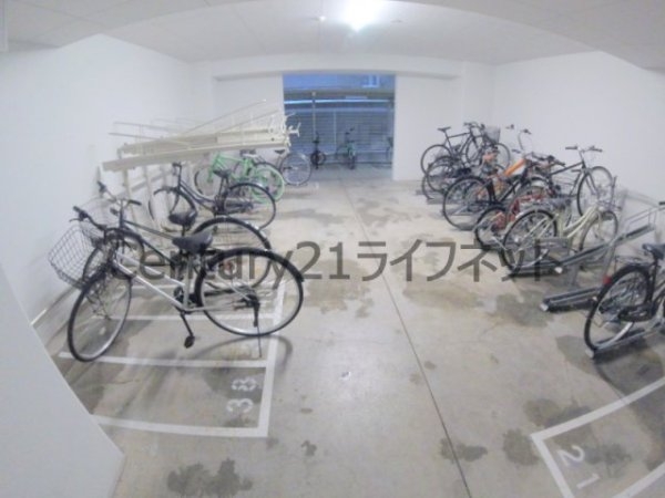 アプリーレ南森町