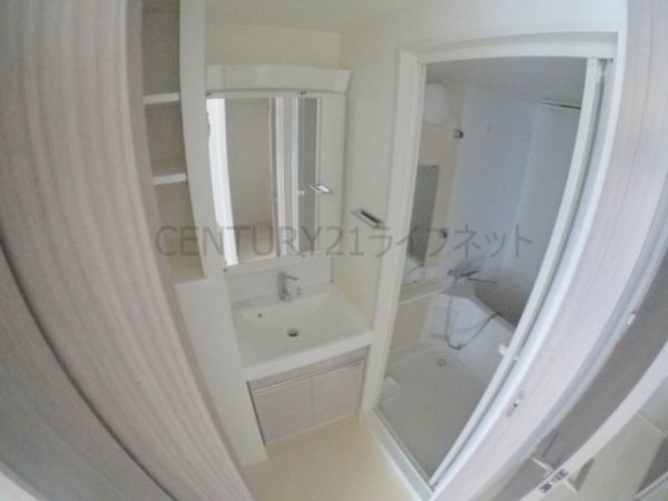 エス・キュート梅田中崎町