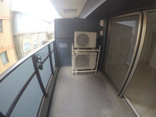 エス・キュート梅田中崎町