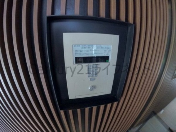 エス・キュート梅田中崎町