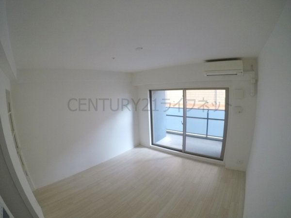 エス・キュート梅田中崎町