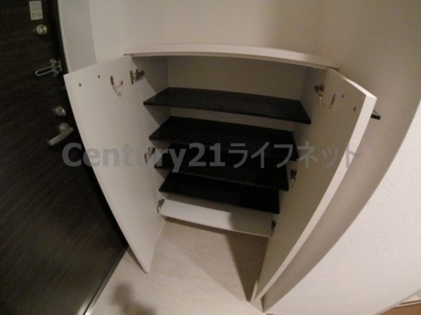 HS梅田イースト