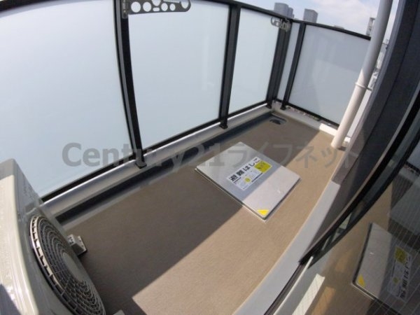 HS梅田イースト