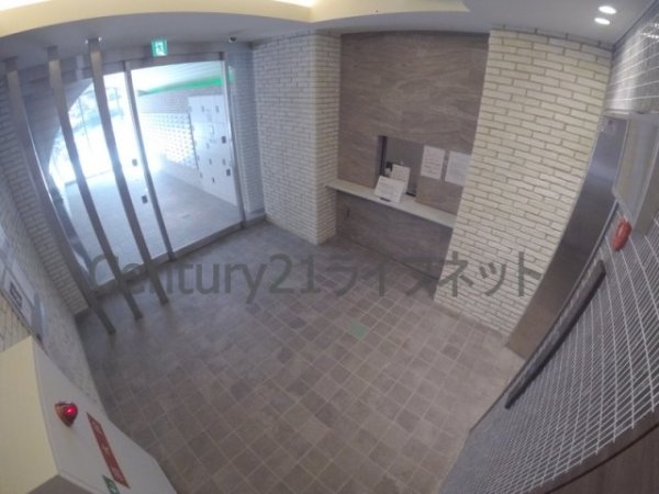 HS梅田イースト