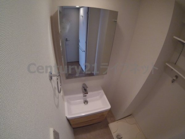 HS梅田イースト