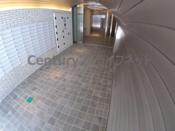 HS梅田イースト