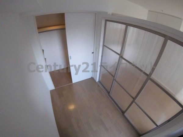 HS梅田イースト