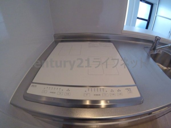 HS梅田イースト