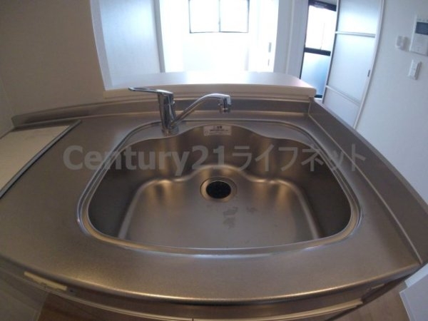 HS梅田イースト