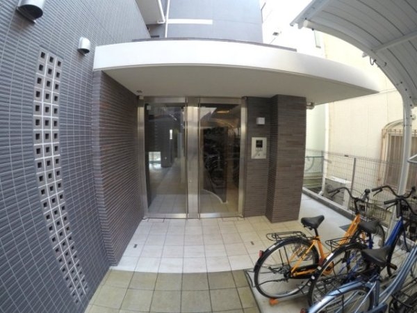 リッジガーデン江坂2