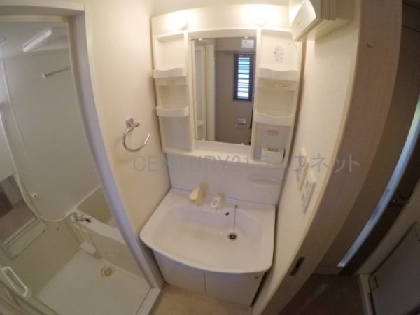 ドライバウム江坂