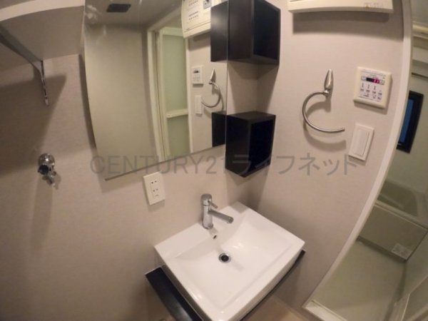 サンレムート江坂セカンド