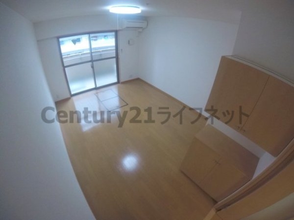 イーバイユー新大阪