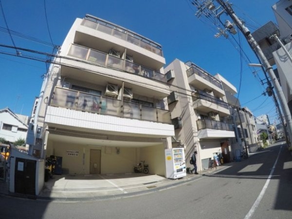 エムエムハイツ