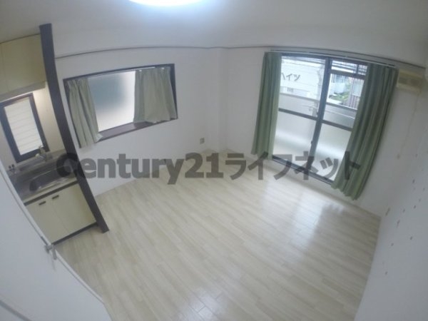 エムエムハイツ