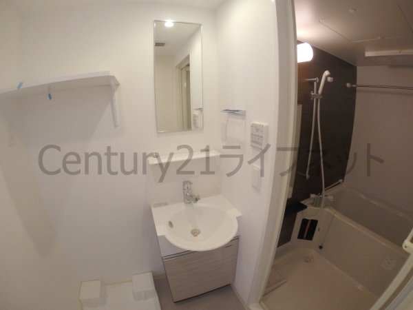 ジュネス新大阪レジデンス