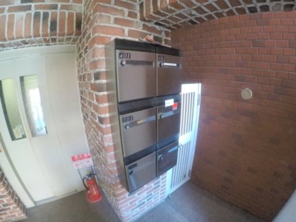 アールズコート（吹田市）