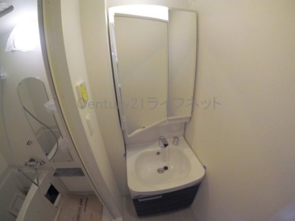 プレサンス新大阪イオリア