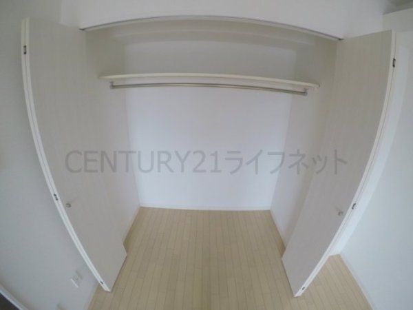 オリエンタル江坂