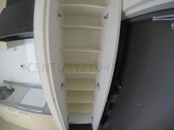 オリエンタル江坂