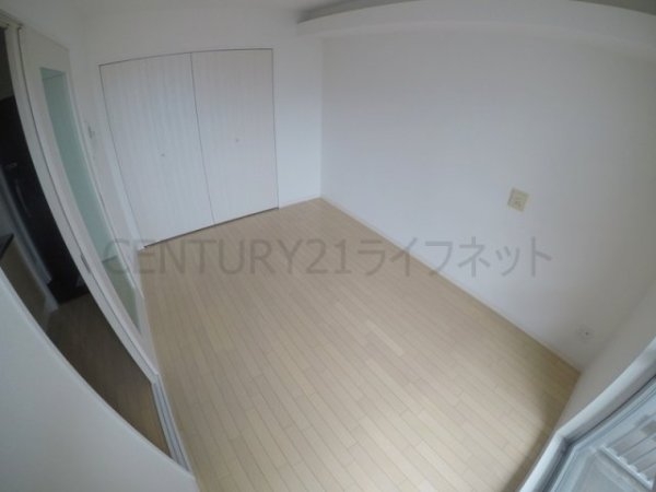 オリエンタル江坂