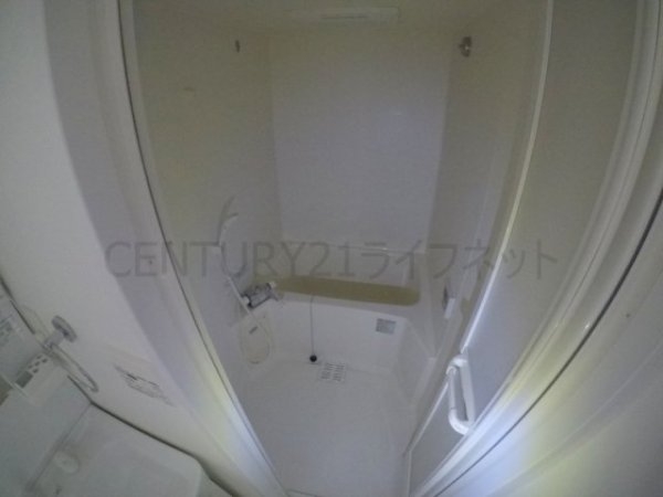 オリエンタル江坂