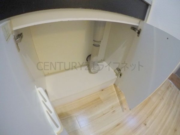 ラファイン江坂