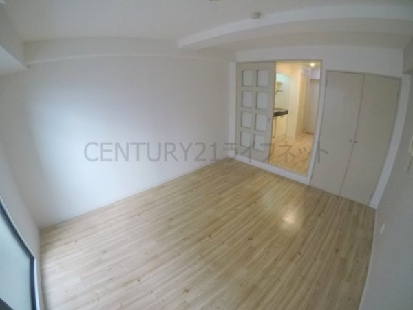 ラファイン江坂