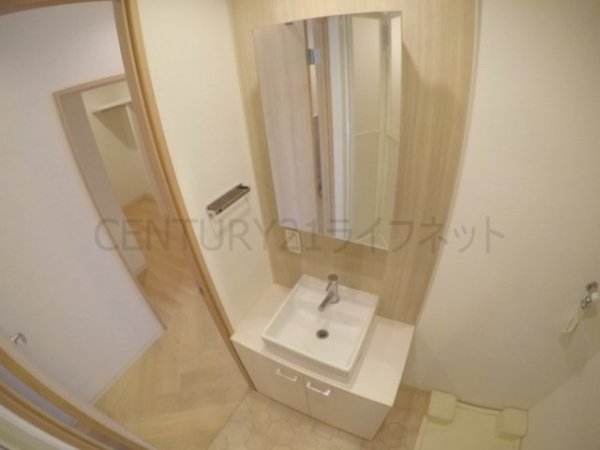 西中島東行マンション