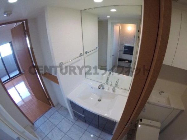 リーガル新福島