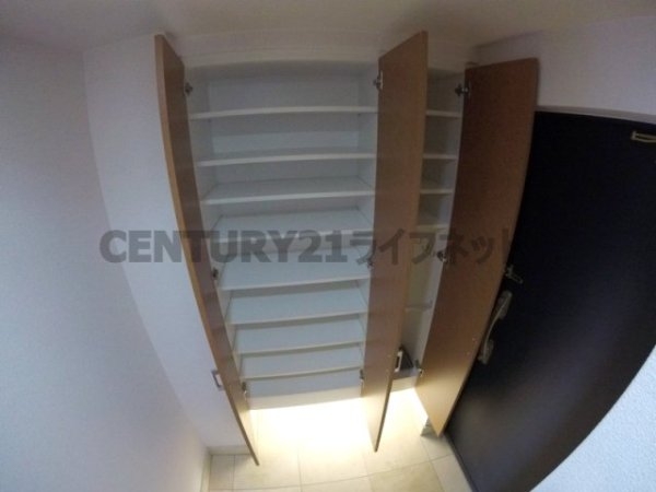 リーガル新福島