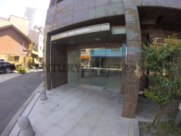 リーガル新福島