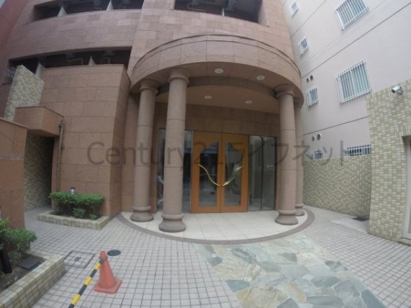 大阪市淀川区西中島６丁目のマンション