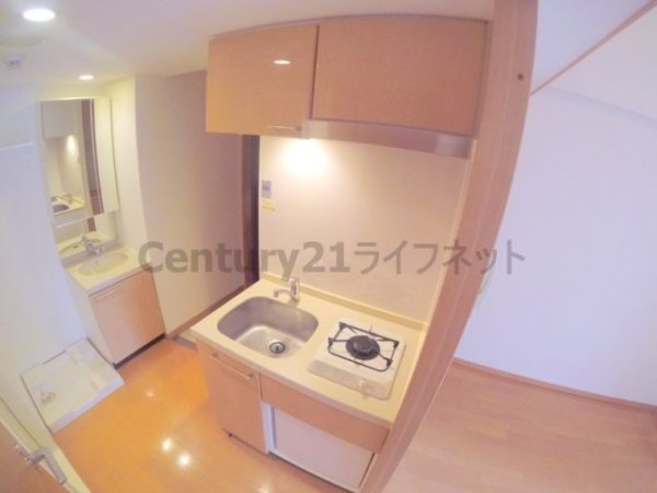 大阪市淀川区西中島６丁目のマンション