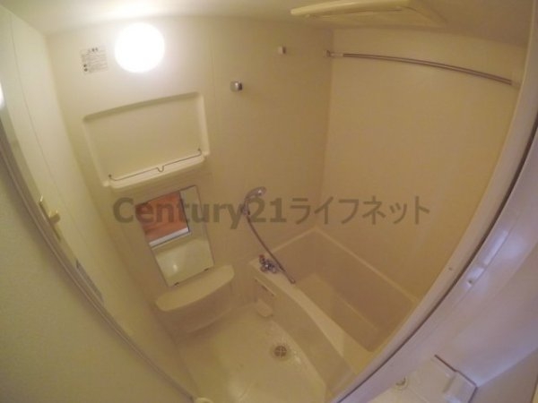 大阪市淀川区西中島６丁目のマンション