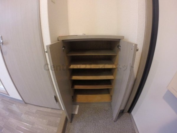 コンセール裕恵