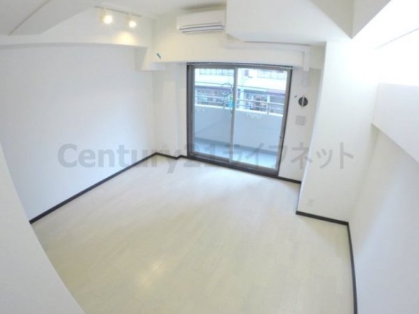 エステムコート新大阪10ザ・ゲート