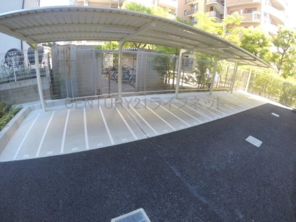 プロヴィスタ新大阪イーストゲート