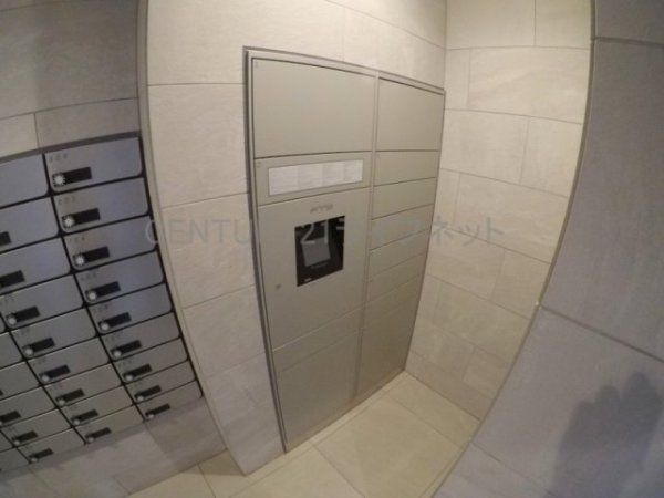 プロヴィスタ新大阪イーストゲート