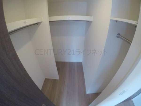 メゾンリシェス