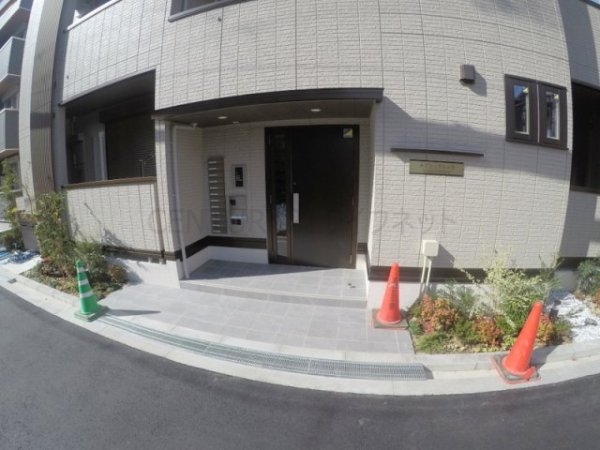 メゾンリシェス