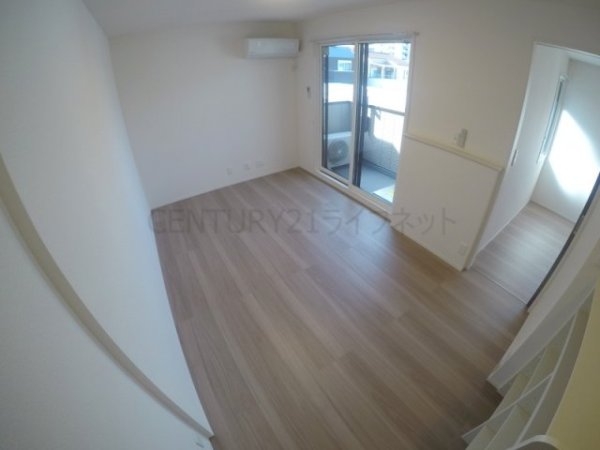 メゾンリシェス