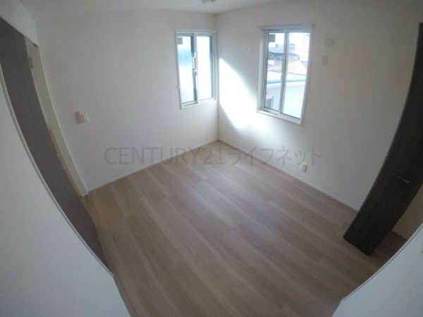 メゾンリシェス