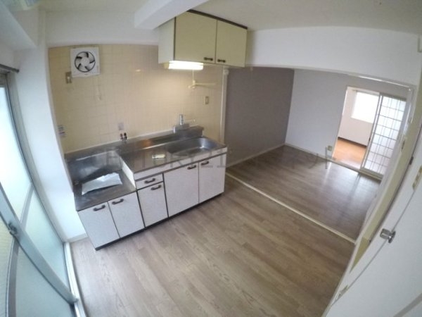 サンプラザ新北野C棟