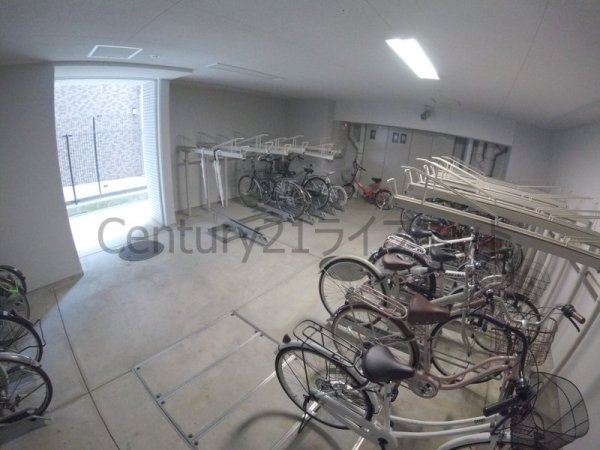 ダブルスタイル大阪駅前