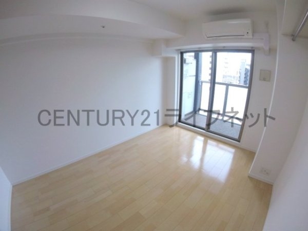 ダブルスタイル大阪駅前