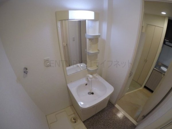 ウインズコート西中島