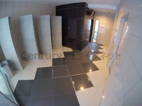 ウインズコート西中島