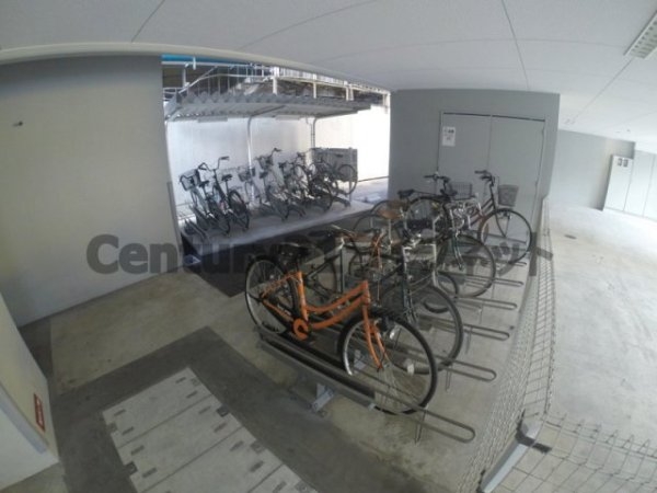 ウィスタリア新北野